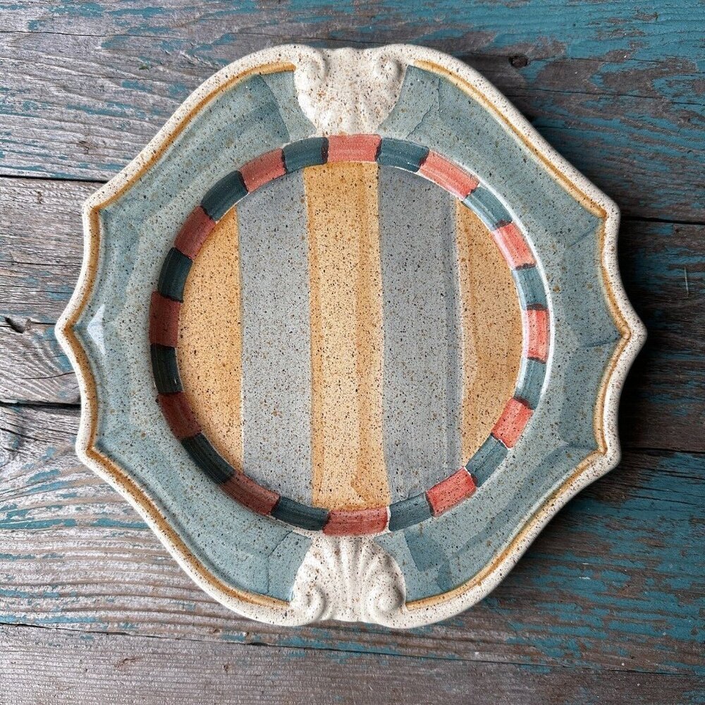 Neiman Marcus 9.5 Inch Salad Plate Hand Painted in Italy Stripe Shell Multicolor
